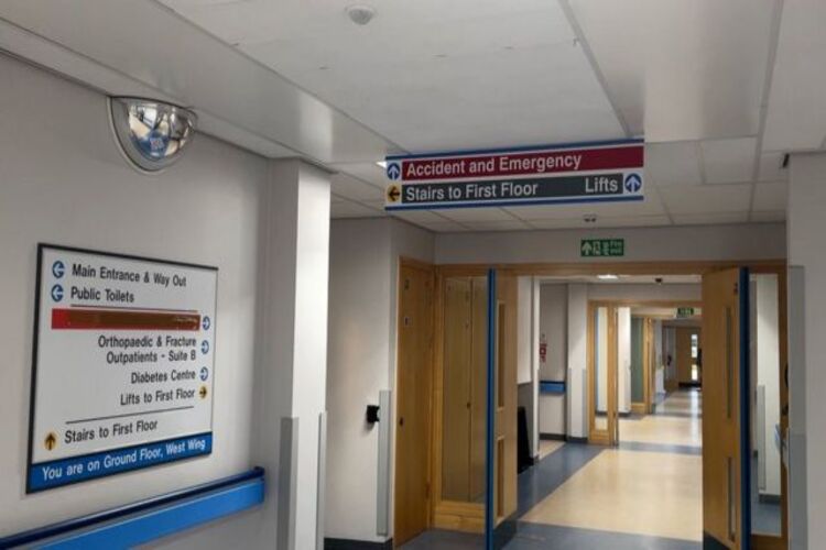 Manx Care กล่าวว่าโรงพยาบาลของ Noble อยู่ภายใต้ ‘แรงกดดันอย่างมาก’
